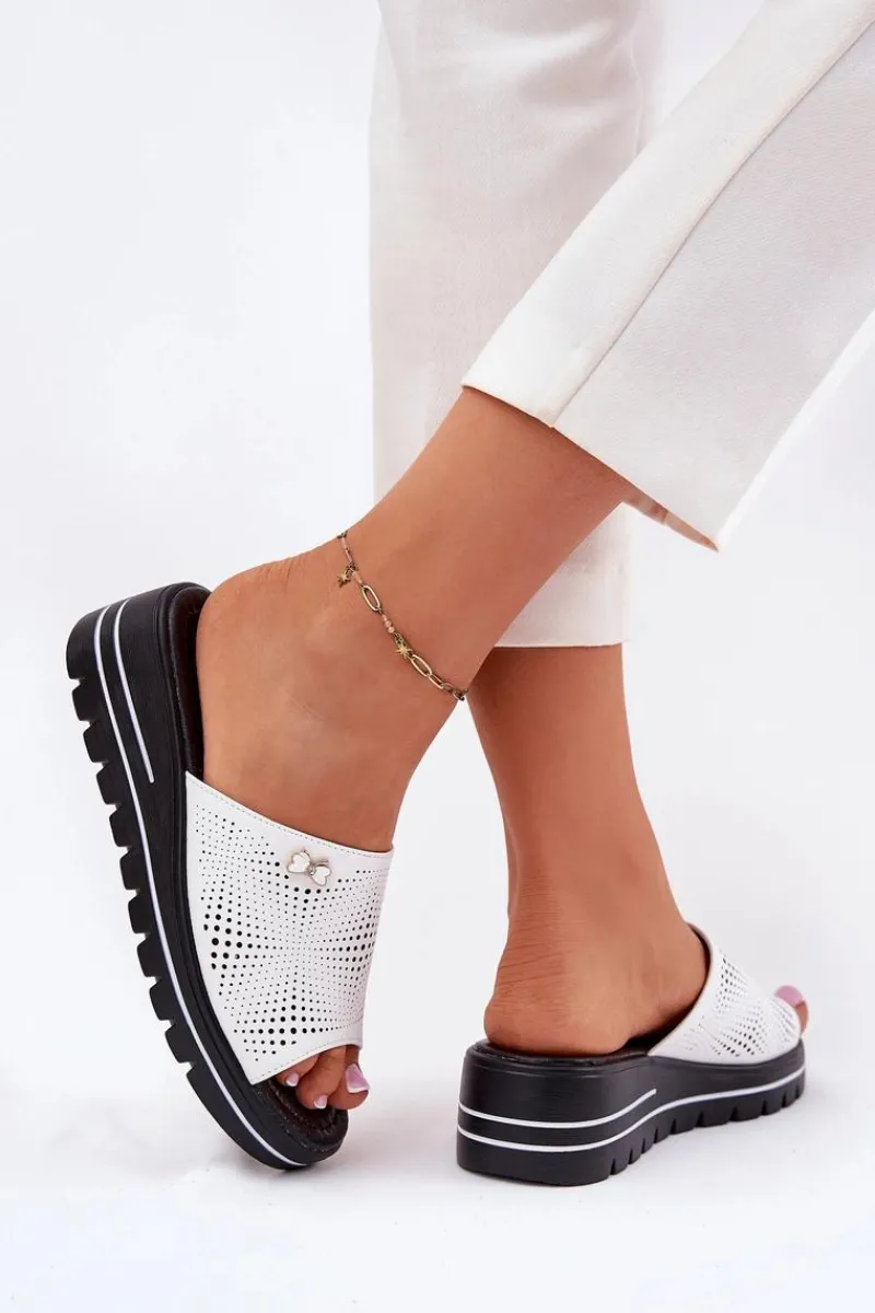 Discount Buty damskie Vinceza Skórzane Klapki Damskie Na Koturnie Vinceza 41477 Białe Biały