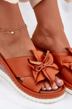 Artiker Skórzane Klapki Damskie Na Koturnie Z Ozdobnym Kwiatem 52C0505 Pomarańczowe Pomarańczowy