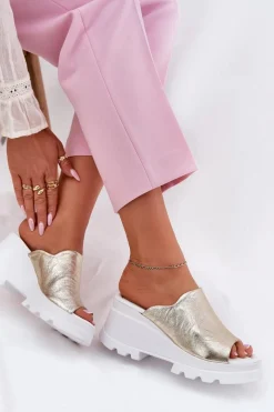 Klapki Na Koturnie|Klapki Damskie Klasyczne>Boto Skórzane Klapki Na Koturnie Artiker 56C0435 Złote