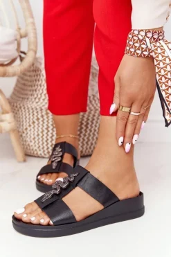 Hot Laura Messi Skórzane Klapki Na Koturnie 2272 Czarne