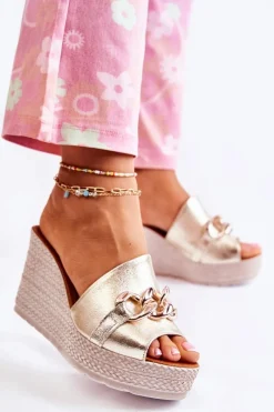 Klapki Na Koturnie|Klapki Na Obcasie><noscript><img width=