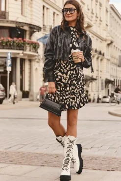 Kozaki Płaskie|Kozaki Przed Kolano><noscript><img width=