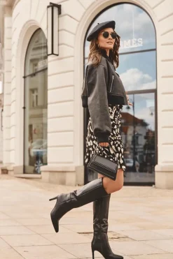 Kozaki Wiosenne|Kozaki Na Obcasie><noscript><img width=