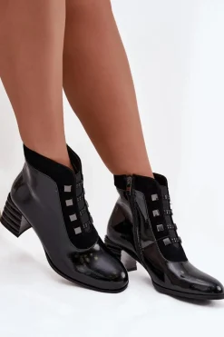 Sale D&A Skórzane Lakierowane Botki Damskie Na Słupku MR52-144 Czarne