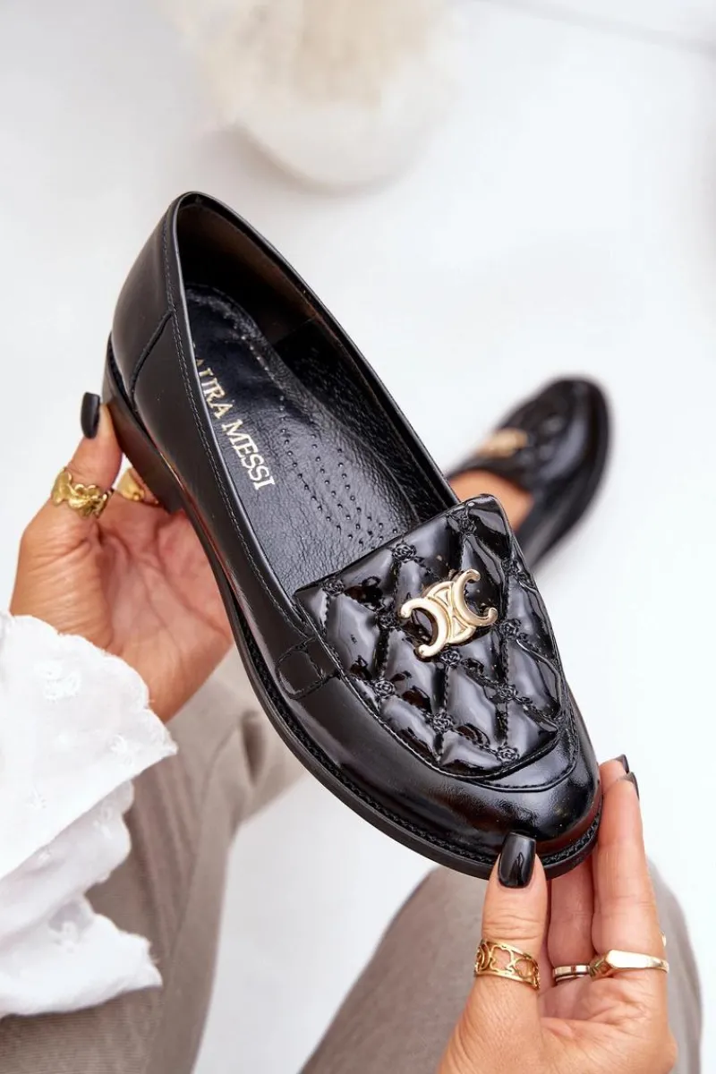 New Laura Messi Skórzane Lakierowane Mokasyny Ze Złotą Ozdobą 2927 Czarne