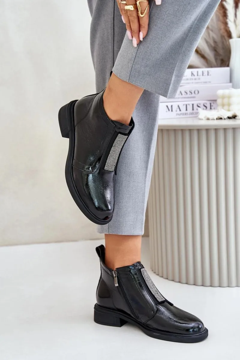 Outlet Damskie buty S.Barski Skórzane Lakierowane Niskie Botki Ze Zdobieniem Na Zamek D&A MR880-142 Czarne