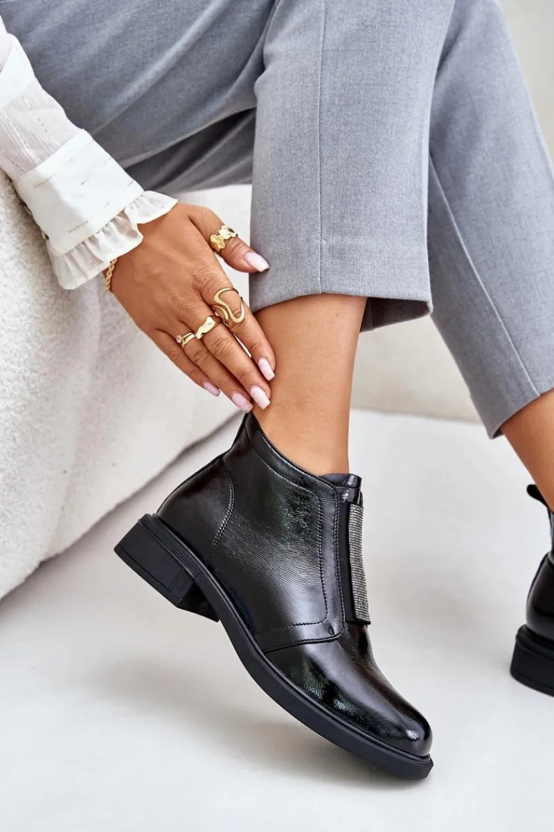 Outlet Damskie buty S.Barski Skórzane Lakierowane Niskie Botki Ze Zdobieniem Na Zamek D&A MR880-142 Czarne