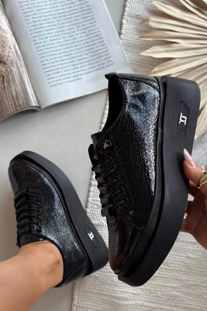 Sale Artiker Skórzane Lakierowane Półbuty Damskie Na Platformie 57C2041 Czarne