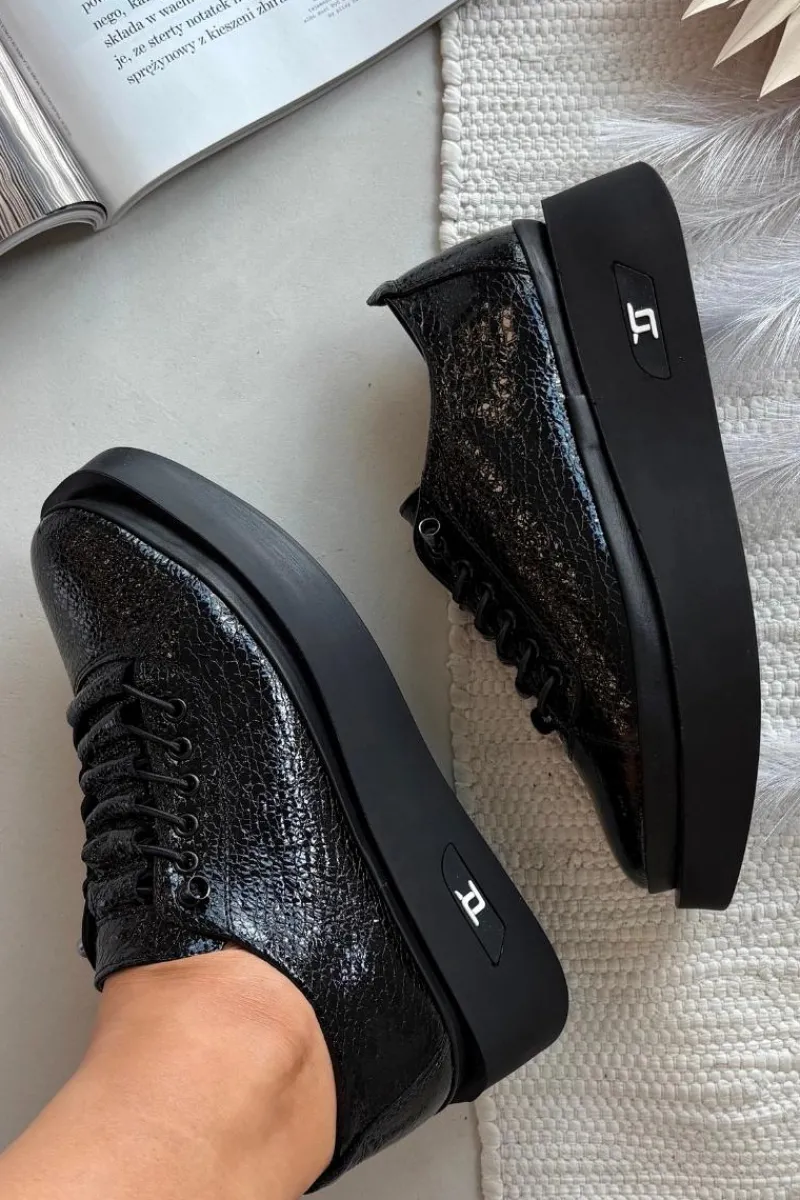 Sale Artiker Skórzane Lakierowane Półbuty Damskie Na Platformie 57C2041 Czarne