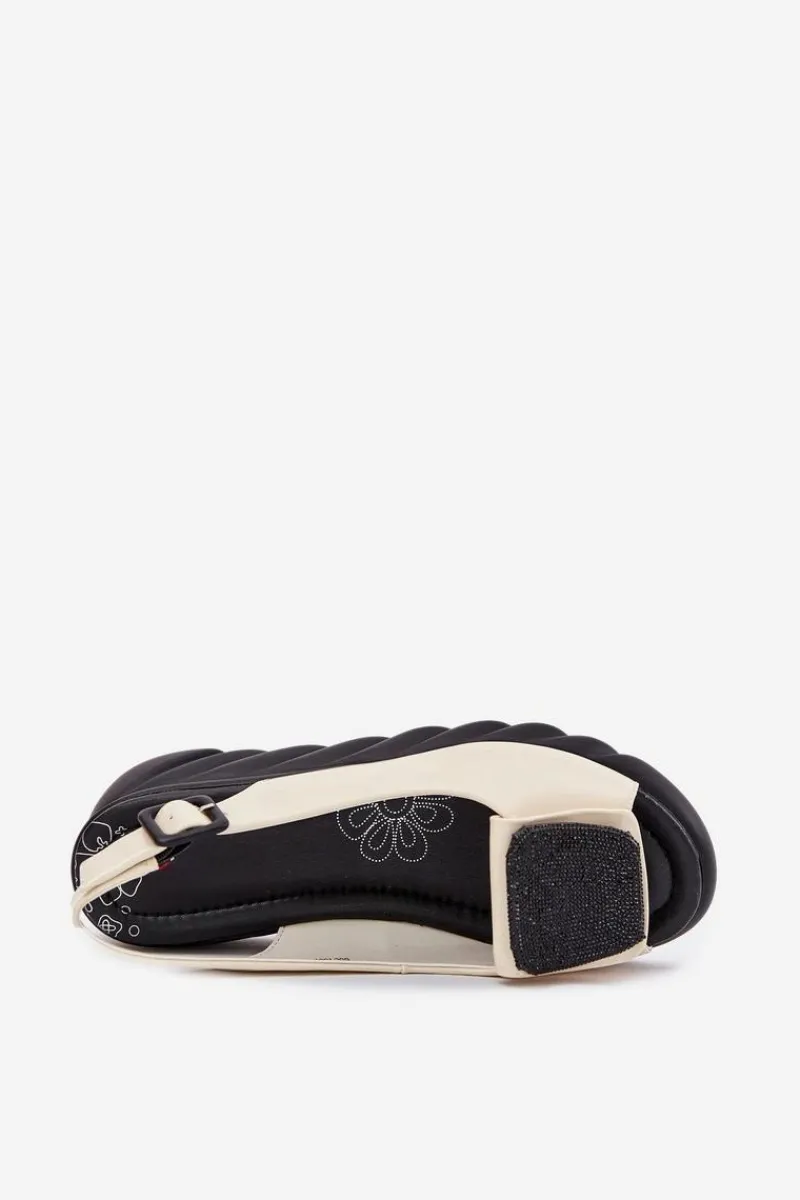 Sandały Na Koturnie>Artiker Skórzane Lakierowane Sandały Damskie Na Koturnie z Ozdobą 56C1567 Beżowe Beżowy