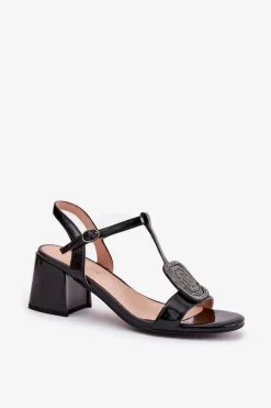 Sandały Na Słupku|Sandały Na Obcasie></noscript>Buty damskie Vinceza Skórzane Lakierowane Sandały Damskie Na Słupku Z Ozdobą Vinceza 91134 Czarne Czarny