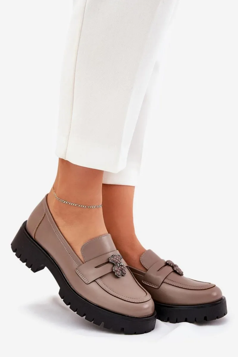 Hot Buty damskie Vinceza Skórzane Mokasyny Damskie Z Przypinką Miś Vinceza 18109 Beżowe Beżowy