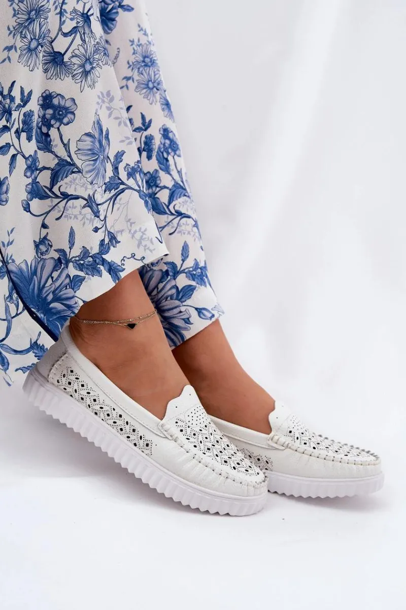 Outlet Buty damskie Vinceza Skórzane Mokasyny Damskie Z Ażurowym Wzorem Vinceza 88028 Białe Biały