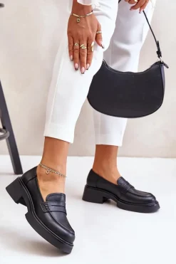 Outlet Skórzane Mokasyny Loafersy Damskie D&A JC42-61 Czarne Damskie Mokasyny Damskie Lakierowane