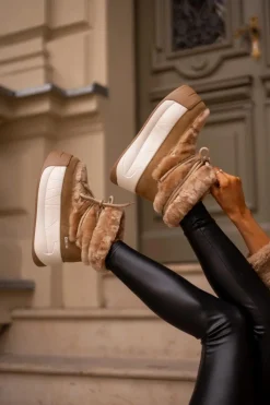 Outlet Skórzane Śniegowce Damskie Na Grubej Podeszwie Z Futerkiem Big Star OO274A207 Brązowe Damskie Śniegowce Damskie