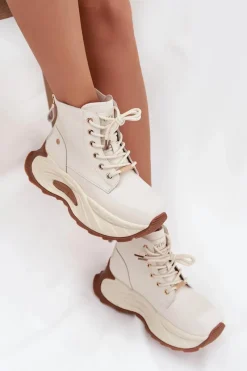 GOE Skórzane Ocieplane Botki Damskie Na Platformie SS2N4300 Jasnobeżowe Beżowy