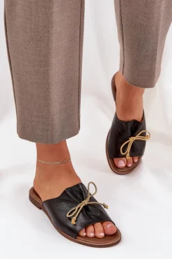 Boto Skórzane Płaskie Eleganckie Klapki Z Kokardką Lewski 3572 Czarne Czarny