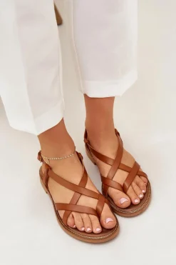 Sandały Płaskie></noscript>Zazoo Skórzane Płaskie Sandały Z Przeplatającymi Się Paseczkami 40429 Brązowe Brązowy