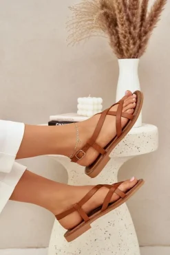 Sandały Płaskie></noscript>Zazoo Skórzane Płaskie Sandały Z Przeplatającymi Się Paseczkami 40429 Brązowe Brązowy