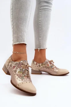 Półbuty Skórzane>Maciejka Skórzane Półbuty Damskie Ze Zdobioną Cholewką 06408-04 Beżowe