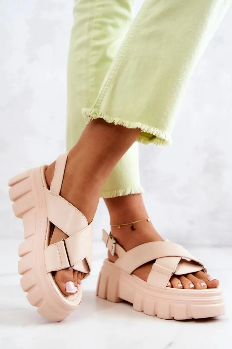 Sandały Płaskie>Evento Skórzane Sandałki Na Platformie Jasnobeżowe Betti