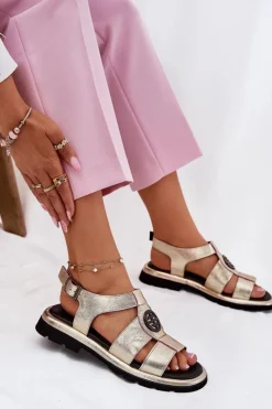 Skórzane Sandały Damskie Lakierowane Z Ozdobnym Detalem 56C0689 Złote Damskie Sandały Płaskie