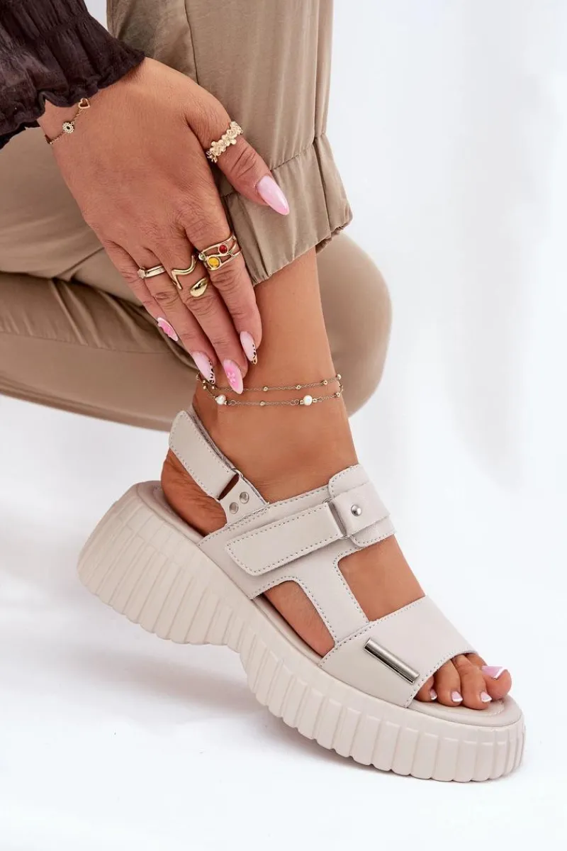 Sandały Płaskie>Evento Skórzane Sandały Damskie Na Platformie Beżowe Mertella