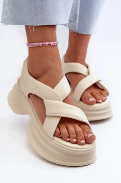 Outlet GOE Skórzane Sandały Damskie Na Masywnej Podeszwie Jasnobeżowe NN2N4105