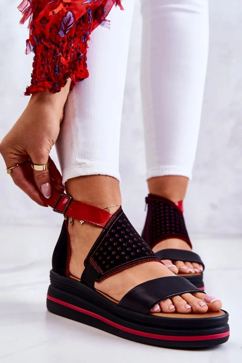 Outlet Skórzane Sandały Na Koturnie 05356-01 Czarno-Czerwone Damskie Sandały Na Koturnie