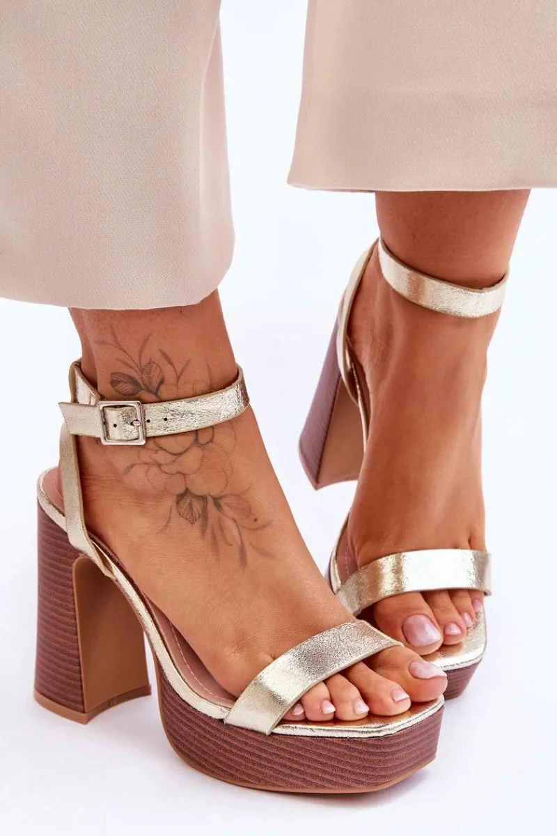 Sandały Na Słupku|Sandały Na Obcasie>Boto Skórzane Sandały Na Masywnej Platformie Złote Marina Złoty