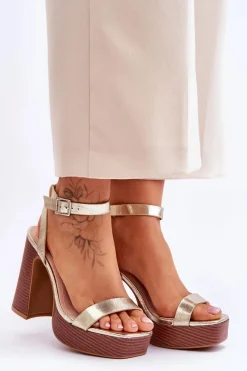 Sandały Na Słupku|Sandały Na Obcasie><noscript><img width=