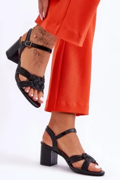 Sale Skórzane Sandały Na Słupku Czarne Meriel Damskie Sandały Na Obcasie