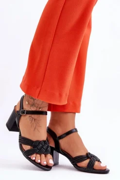 Sale Skórzane Sandały Na Słupku Czarne Meriel Damskie Sandały Na Obcasie