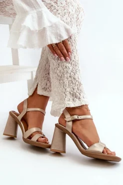 Sandały Na Słupku|Sandały Na Obcasie><noscript><img width=