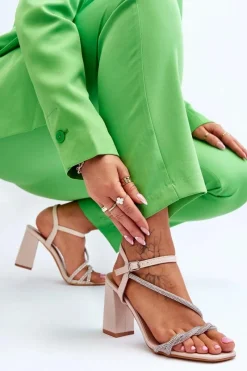 Best Skórzane Sandały Z Cyrkoniami Na Obcasie Beżowe Carlotta Damskie Sandały Na Obcasie