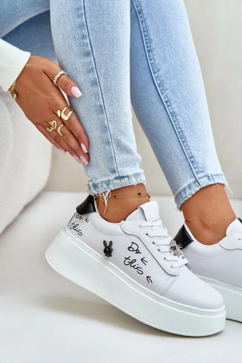 Best Buty damskie Vinceza Skórzane Sneakersy Damskie Na Platformie Z Przypinkami I Napisem Vinceza 89102 Białe Biały