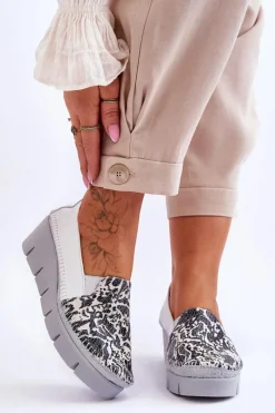 Trampki Damskie Slip-On|Trampki Damskie Niskie>Maciejka Skórzane Tenisówki Na Koturnie 5814A-11 Biało-Czarne