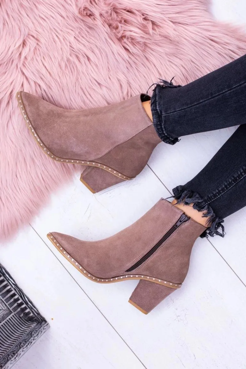 Botki Na Słupku|Brązowe I Beżowe Botki>Boto Skórzane Zamszowe Beżowe Damskie Botki W Szpic Z Suwakiem Sonoma