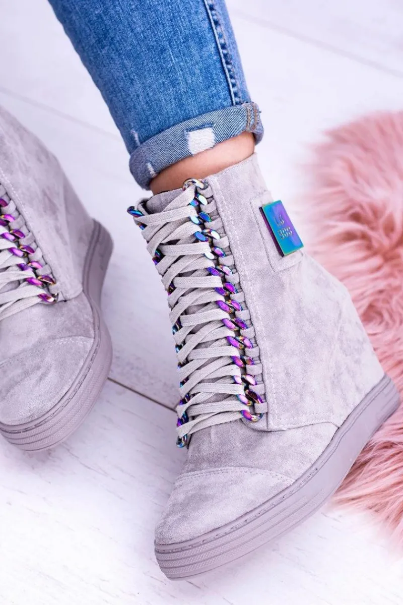 Outlet Sneakersy damskie Lu Boo Szare Zamszowe z Opalizującymi Łańcuchami Monica Damskie Sneakersy Damskie