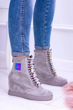 Outlet Sneakersy damskie Lu Boo Szare Zamszowe z Opalizującymi Łańcuchami Monica Damskie Sneakersy Damskie