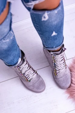 Outlet Sneakersy damskie Lu Boo Szare Zamszowe z Opalizującymi Łańcuchami Monica Damskie Sneakersy Damskie