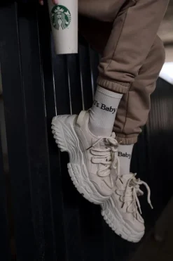 Sale Boto Sneakersy Damskie Na Masywnej Podeszwie Jasnobeżowe Nevela Beżowy