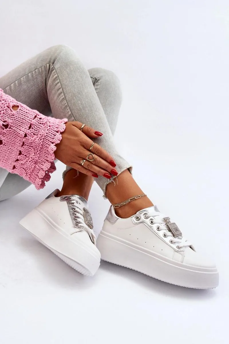 Boto Sneakersy Damskie Z Ozdobą Białe Celedria Biały