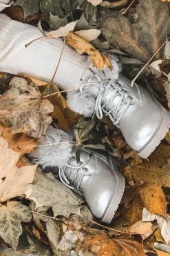 Dziewczęce></noscript>Boto Srebrne Ocieplane Dziecięce Botki Trapery Fobos Srebrny