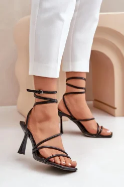 Sandały Na Obcasie>Boto Stylowe Sandały Na Szpilce Z Paskami Czarne Saredi