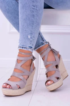 Hot Boto Szare Zamszowe Sandały Na Koturnie Nowelio