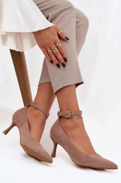 Online Szpilki Czółenka Z Eko Zamszu Ciemnobeżowe Devoria Damskie Czółenka Klasyczne