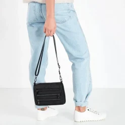 Outlet Big Star Shoes Torebka Damska BIG STAR Listonoszka Czarna GG574146