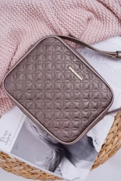 Torebka Damska Klasyczna Złota BAGB140-023 Torebki Monnari|Torebki Klasyczne