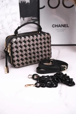 Torebki Nobo|Torebki Klasyczne>Nobo Torebka Damska Listonoszka NBAG-J2610-CM20 Czarna Złota